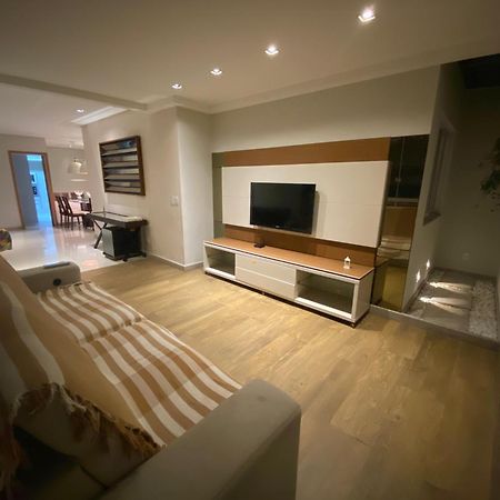Apt 3Q Luxo Com Ar E Jacuzzi Na Beira Mar Guarapari Luaran gambar